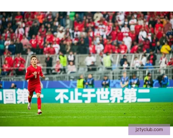 2026年世界杯揭幕战精彩开赛 足球盛宴拉开帷幕 全球瞩目精彩对决即将上演